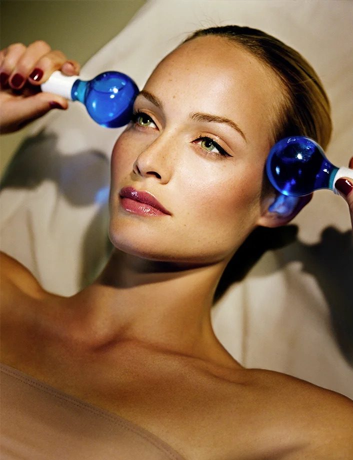 raymond meier, harper’s bazaar, “amber’s day at the door”, october 1997